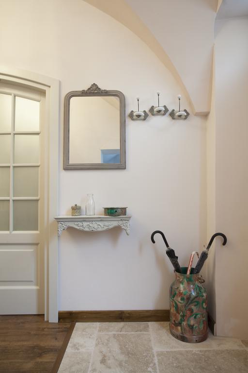 Green Door Apartment Sibiu Rum bild